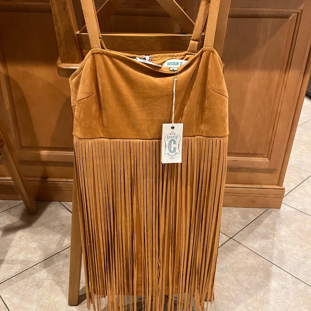 Women’s Large Rockin' C Women's Camel
Fringe Sleeveless Faux Suede Dress. NWT